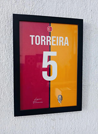30x42 cm Lucas Torreira Forma Tasarımlı Poster Çerçeveli Tablo 1 mm Şeffaf PVC Korumalı