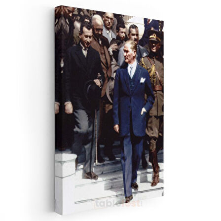 Meclis Çıkışı Atatürk - Mavi Takım Elbiseli Kanvas Tablo