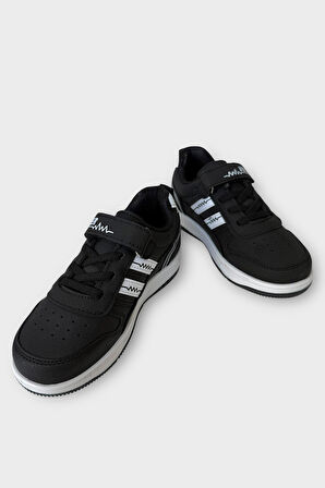 Çocuk Bağcıklı Cırtlı Çocuk Spor Ayakkabı SİYAH - BEYAZ