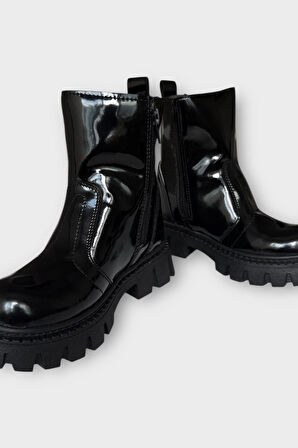 Kız Çocuk Lastik Detaylı Kalın Taban Bot SİYAH - SİYAH