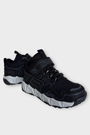 Kaydırmaz Taban Cırtlı Spor Çocuk Bot SİYAH