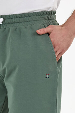 Erkek Golf Nakışlı 2 İplik Şort Yeşil