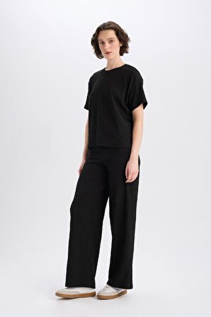 DeFacto Wide Leg Pantolon Geniş Paça Basic Düz Bürümcük E3232AX25SPBK81