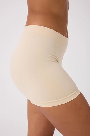 Dikişsiz Basic Kadın Boxer