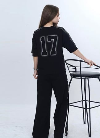 Kız Çocuk Siyah Oversize Tişört Yırtmaç Detaylı İspanyol Paça Takım 413-
