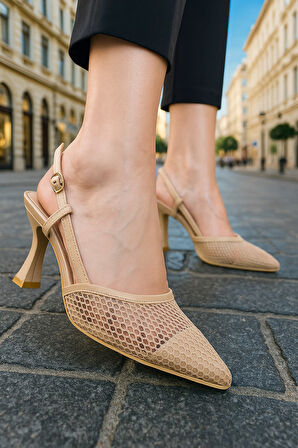 Günlük Kadın Fileli Arkası Açık Ayarlanabilir Tokalı İnce Topuklu Abiye Ayakkbı 923