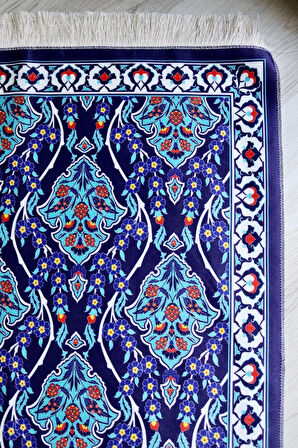 Pratik Ve Taşınabilir Ipek Dokulu Keseli Seccade Lacivert Renki S10016