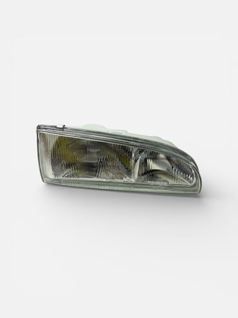 DEPO HYUNDAİ H100 MİNİBÜS SAĞ ÖN FAR LAMBASI 1997 VE SONRASI