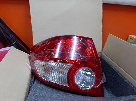 Orjinal Parçadır HYUNDAI GETZ STOP LAMBASI 03-06 SOL ampul DÜYLERİ ile beraber verilir ORJİNAL PARÇADIR 