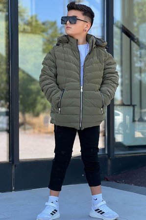 Erkek Çocuk Çıkarılabilir Kapüşonlu Sık Dikişli Nova Kumaş Kışlık Şişme Mont KM4016