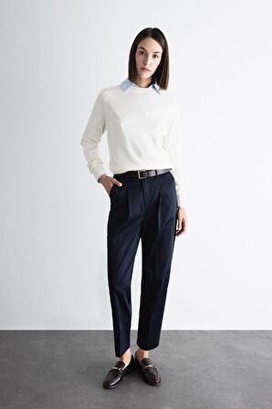 DeFacto 	Carrot Fit Kemerli Klasik Pantolon Yüksek Bel Dar Paça Piliseli Basic Düz Kısa Paça D4282AX24AUNV253
