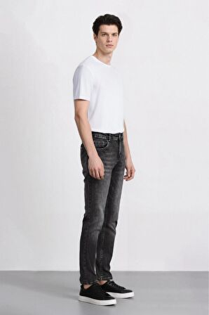 DeFacto Carlo Skinny Fit Ekstra Dar Kalıp Normal Bel Ekstra Dar Paça Jean Pantolon E3478AX25SPNM55