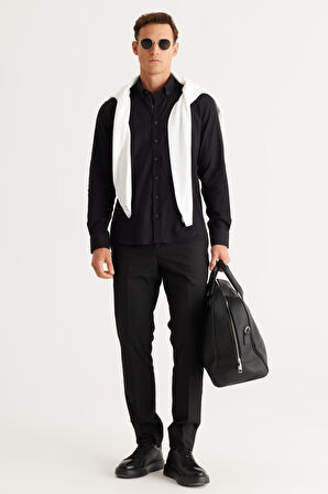Erkek Siyah Slim Fit Dar Kesim Düğmeli Yaka Pamuklu Gabardin Gömlek