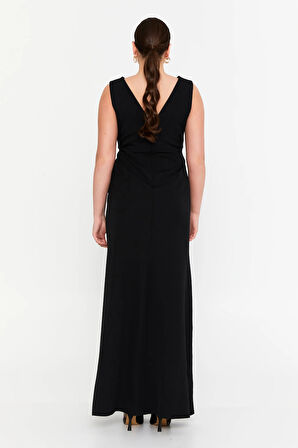 Doridorca Kadın Krep Kumaş Drapeli V Yaka Maxi Abiye Elbise 7057 Siyah