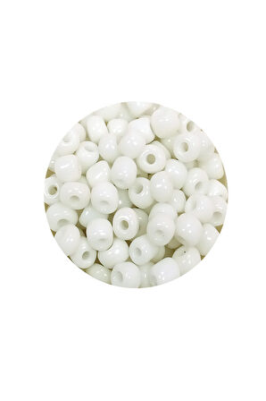 Dökme Cam Kum Boncuk Büyük Boy (6/0) 4 mm - 20 Gram - Beyaz - BNC075