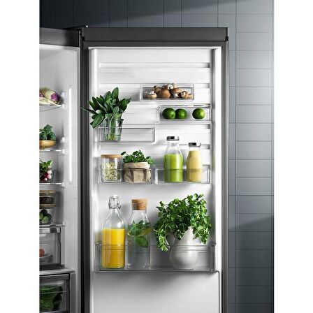 Electrolux LLl9VF54X0 Çift Kapılı No Frost Buzdolabı