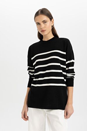 DeFacto Relax Fit Yumuşak Dokulu Çizgili Bisiklet Yaka Triko Kazak Tunik S7517AZ24WNBK27