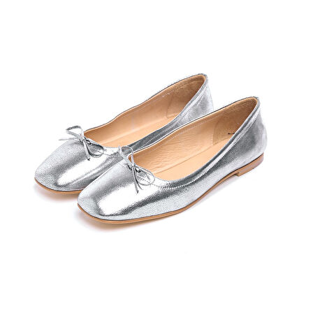 Hakiki Deri Fiyonklu Bantlı Kadın Babet