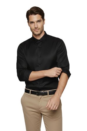 RizzUP Siyah Slim Fit Erkek Gömlek Kolay Ütülenen Nefes Alan Kumaş, Dört Mevsim Şıklık 2608515