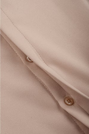 RizzUP Bej Slim Fit Likralı Kolay Ütülenebilir Gizli Düğmeli Erkek Gömlek 2602614