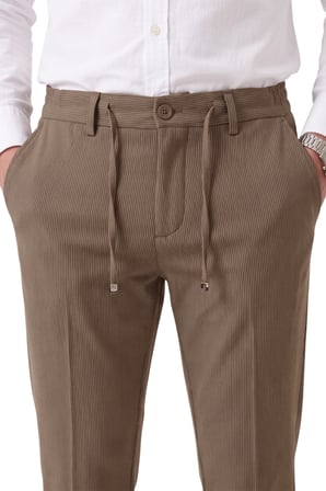 RizzUP Erkek Slim Fit Çizgili Kahve Kumaş Pantolon – İpli Esnek Bel Likralı Spor Pantolon 2700240