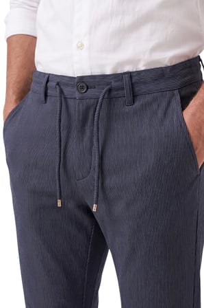 RizzUP Erkek Slim Fit Çizgili Koyu Lacivert Kumaş Pantolon – İpli Esnek Bel Likralı Spor Pantolon 2700240