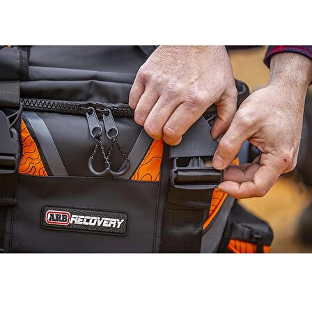 ARB Off-Road Premium Kurtarma Ekipmanları Çantası