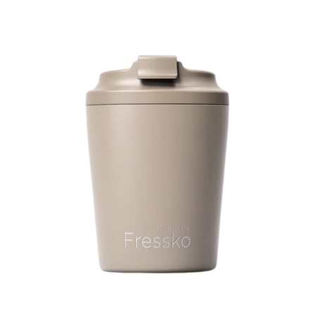 Made By Fressko Piccolo Seramik Ve Çelik Yalıtımlı Tekrar Kullanılabilir Kahve Bardağı Sip Mug 118 Ml Krem