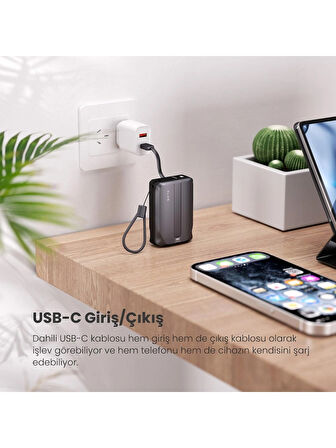 Zlos TINY10C 22.5W 10000 mAh Usb-C ve Lightning Dahili Kablolu Hızlı Şarj Destekli Taşınabilir Mini Powerbank TY10C