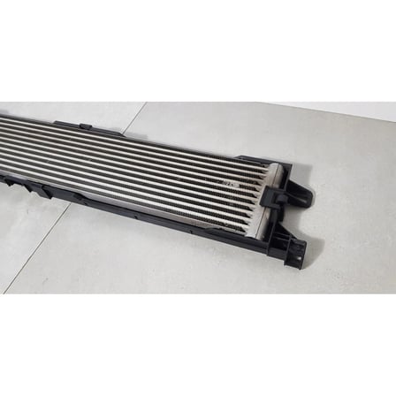 Opel Corsa Yağ Soğutucu Otomatik 39059780 GM