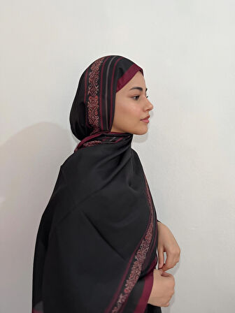 Aminenesil Etnik Düz Siyah Fuşya Renk Şal