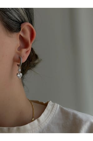 Çelik Silver Sallantılı Kalpli Taşlı Bluff Küpe -kararma yapmaz-