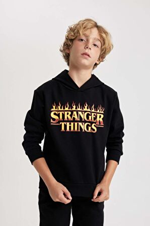 DeFacto Erkek Çocuk Stranger Things Kapüşonlu Sweatshirt B2458A823WNBK81