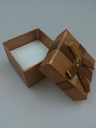 KUTU MİNİK KAHVERENGİ 5CM X 5CM X 3CM