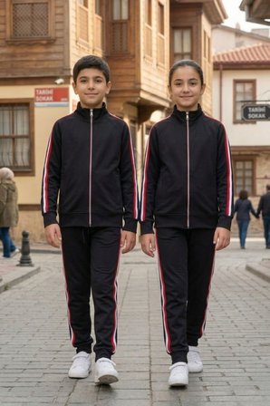 Erkek Çocuk Dik Yaka Üç Şeritli Şardonlu Dalgıç Eşofman Takımı