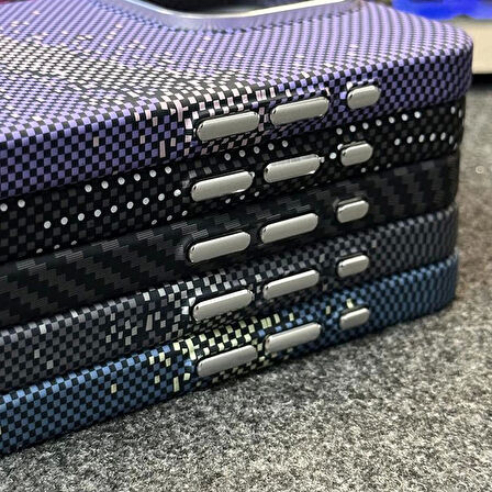 15 Pro Karbon Fiber Metal Kamera Korumalı Kılıf İnce Sert Magsafe Arka Kapak Koruma Siyah Mor Kahve