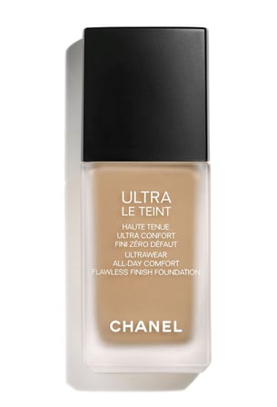 Chanel Ultra Le Teınt Fluıde Fondöten B60