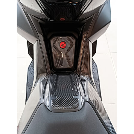 Honda ADV350 2024 ile Uyumlu Kaydırmaz 6D Karbon 14 Parça Tank Pad Seti GC29