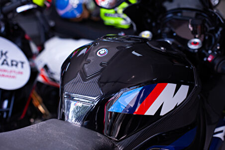 BMW S1000RR 2024-2025 ile Uyumlu Ultimate Kaydırmaz 28 Parça Tank Pad Seti GTC05