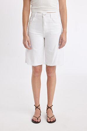 DeFacto Normal Bel Kısa Paça Gabardin Bermuda Şort D0965AX24SMWT79
