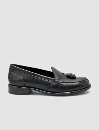 Cabani %100 Hakiki Deri Siyah Püsküllü Kadın Loafer