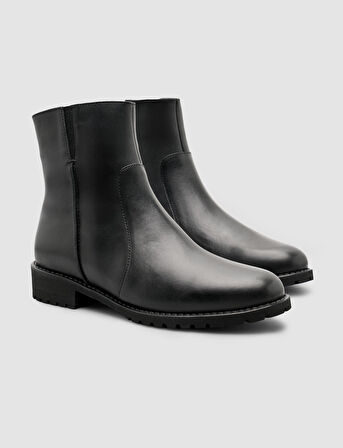 Cabani %100 Kadın Hakiki Deri Siyah Fermuarlı Düz Bot