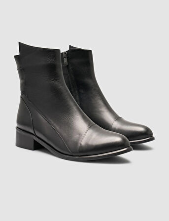 Cabani %100 Hakiki Deri Siyah Asimetrik Kadın Günlük Bot