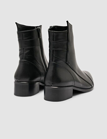 Cabani %100 Hakiki Deri Siyah Asimetrik Kadın Günlük Bot