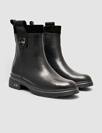  %100 Hakiki Deri Siyah Armalı Kadın Günlük Bot