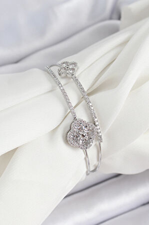 Pirinç Gümüş Renk Zirkon Taşlı Yonca Model 2'li Kadın Bileklik