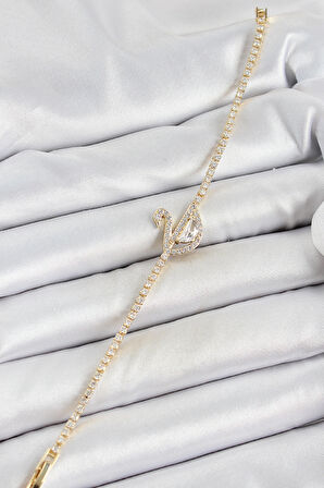 Pirinç Gold Renk Zirkon Taşlı Kuğu Model Kadın Bileklik