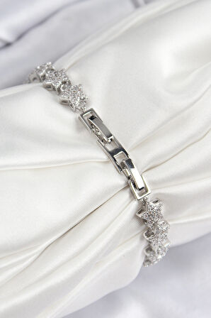 VIP Seri Pirinç Zirkon Taşlı Sıralı Yıldız Model Gümüş Renk Kadın Bileklik