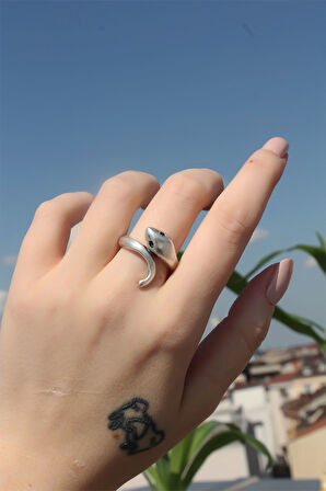 Metal Yılan Figürlü Ayarlamalı Antik Yüzük