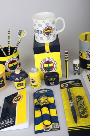 x Dekomus Lisanslı Fenerbahçe 1907 Desk Collection 30 Parça Kırtasiye ve Hobi Seti Kupa,Bardak Altlığı,Efsane Formalar Boyama Kitabı